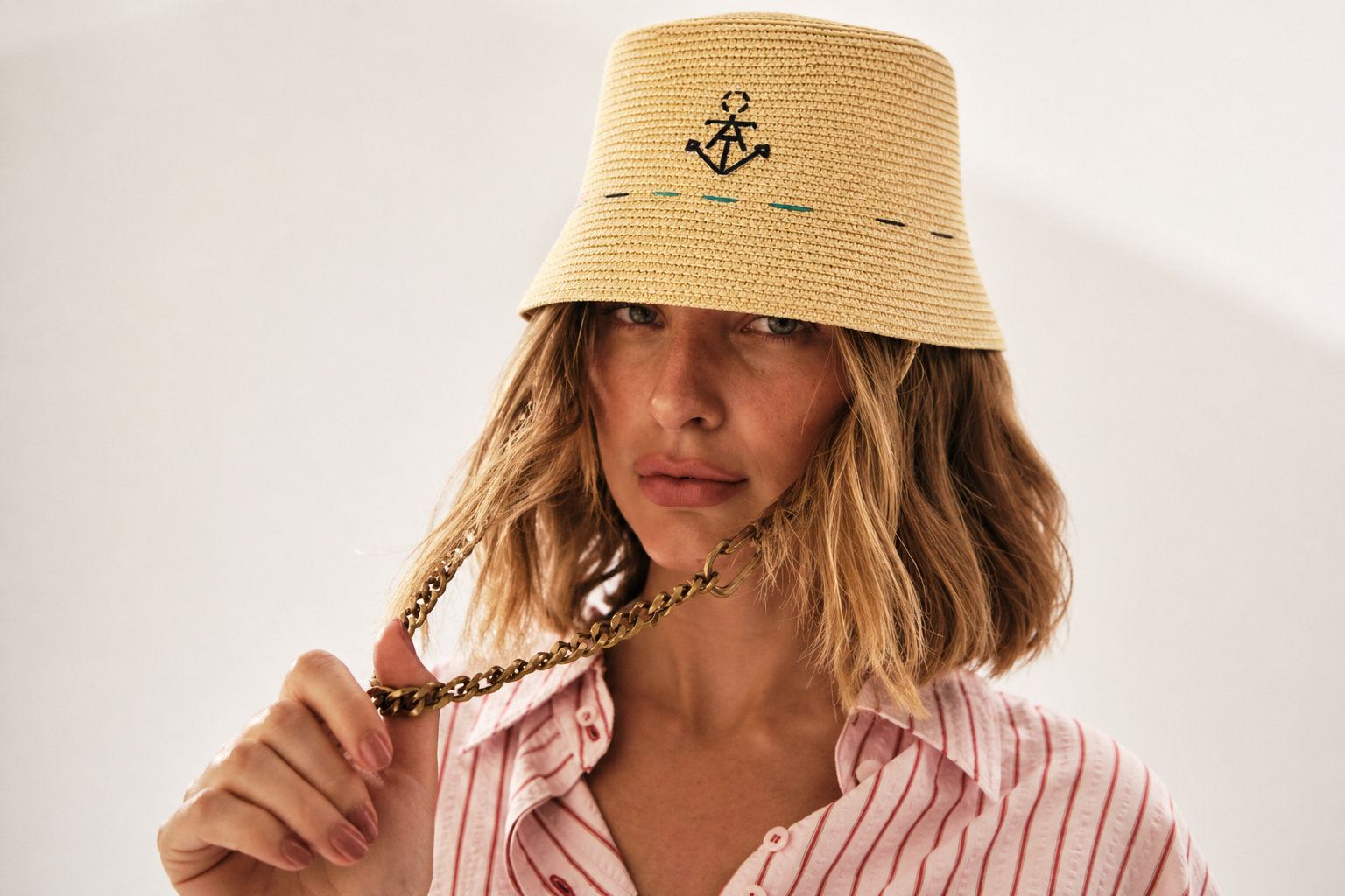 BUCKET ANCHOR